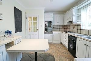 Kitchen- click for photo gallery
